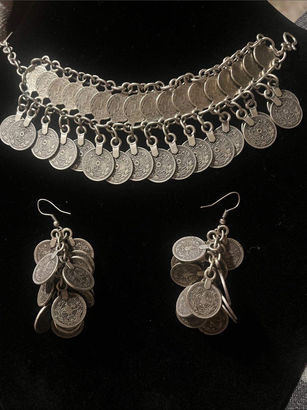 “Coin Cascade” Set
